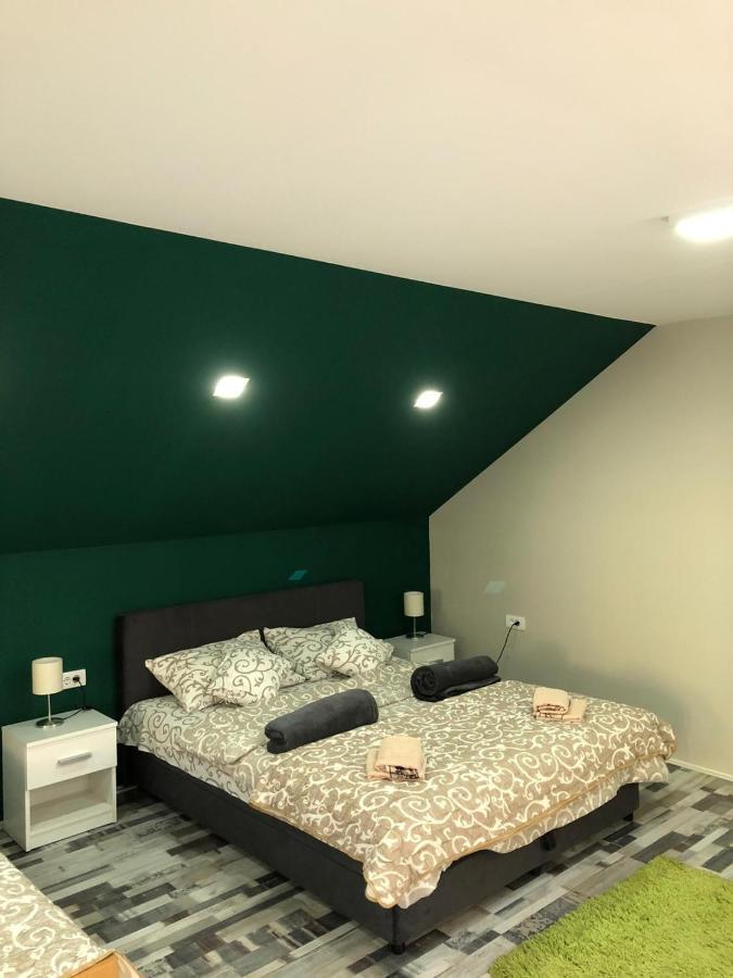 Apartment Joma *